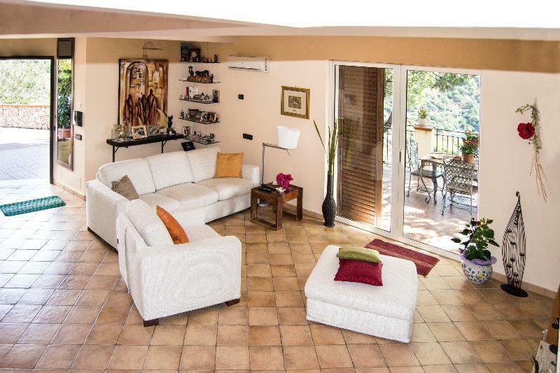 Casa Vacanze Gallodoro Letojanni Kültér fotó